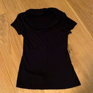 Cowl neck short sleeve
